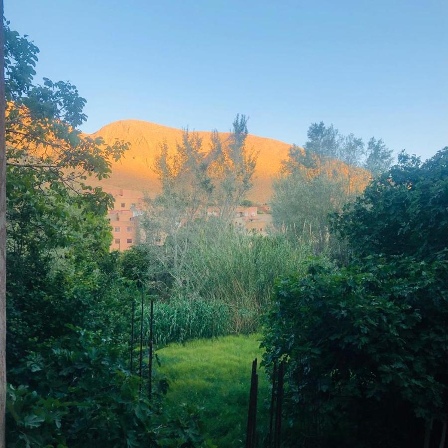 Auberge De La Riviere Du Dades Boumalne Exteriör bild