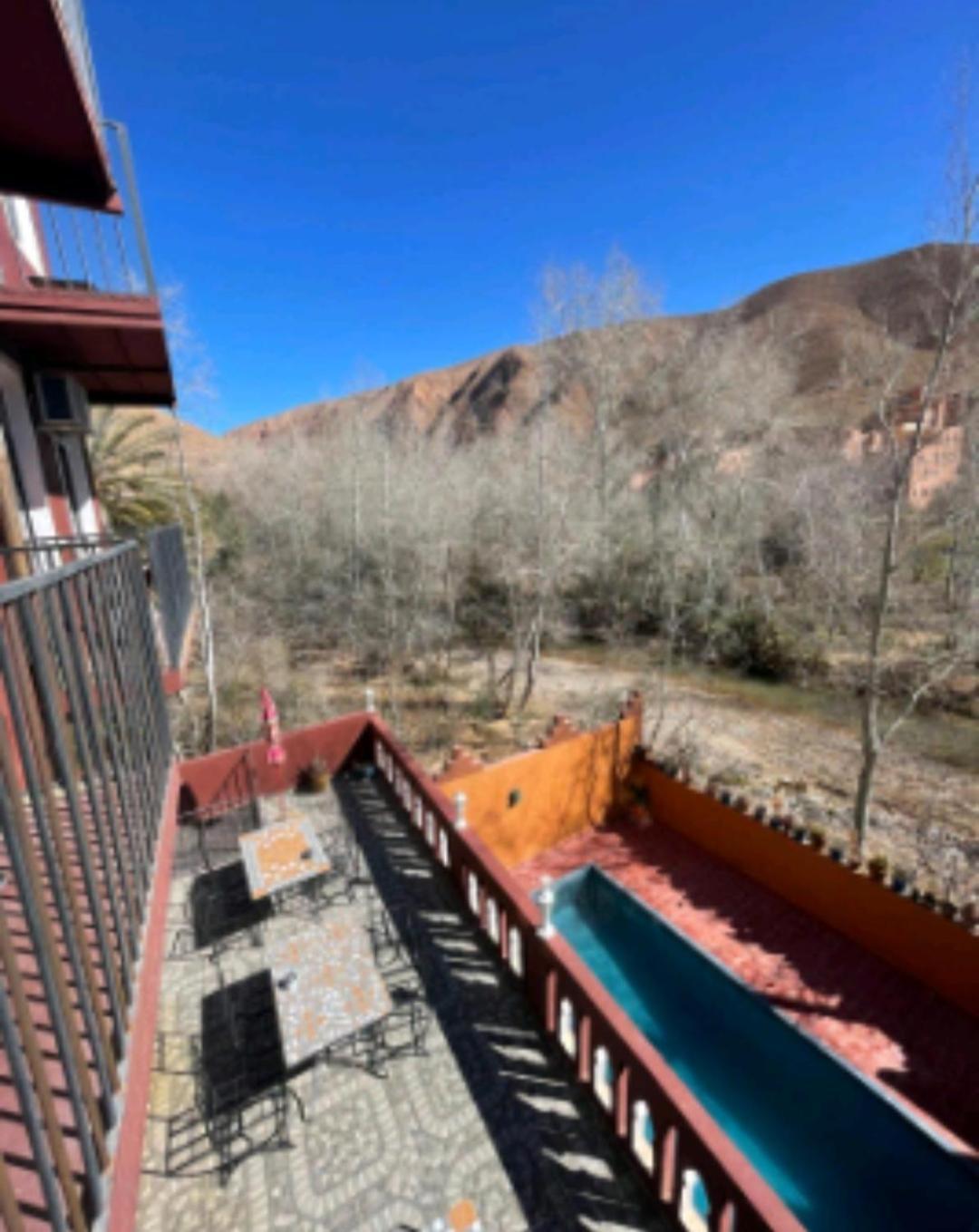 Auberge De La Riviere Du Dades Boumalne Exteriör bild